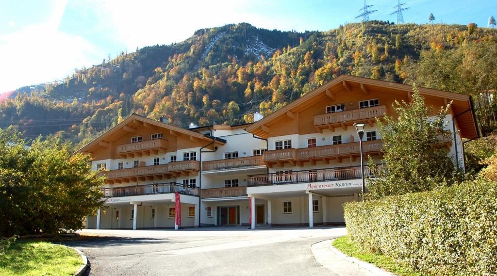 All Seasons Lodge By All In One Apartments 卡普伦 外观 照片