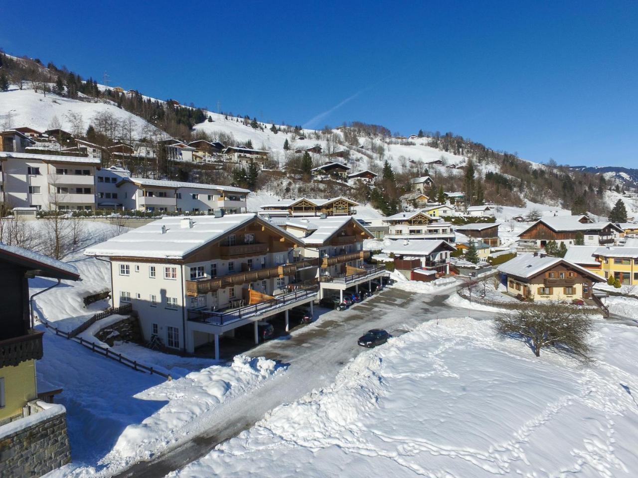All Seasons Lodge By All In One Apartments 卡普伦 外观 照片